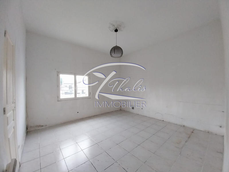 Maison ancienne - 84 m² - 3 pièces