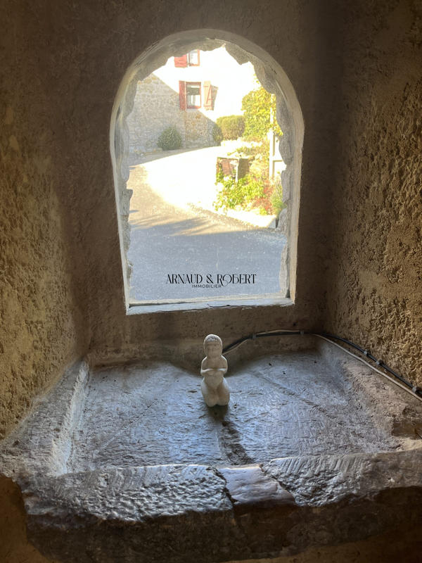 Maison ancienne - 190 m² - 7 pièces