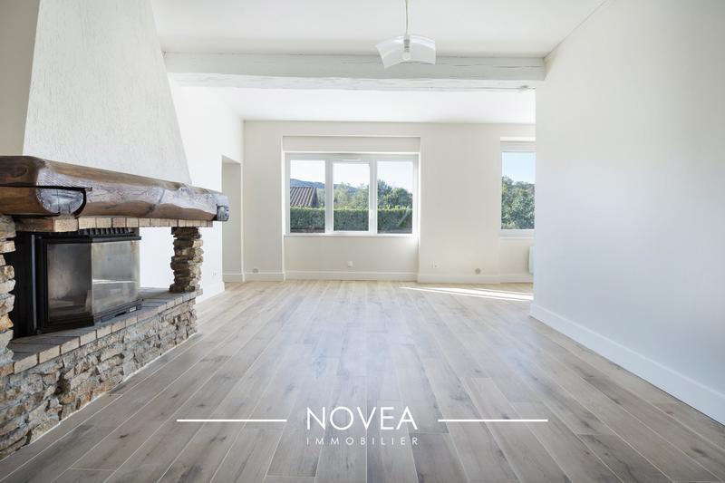 Appartement - 102 m² - 3 pièces