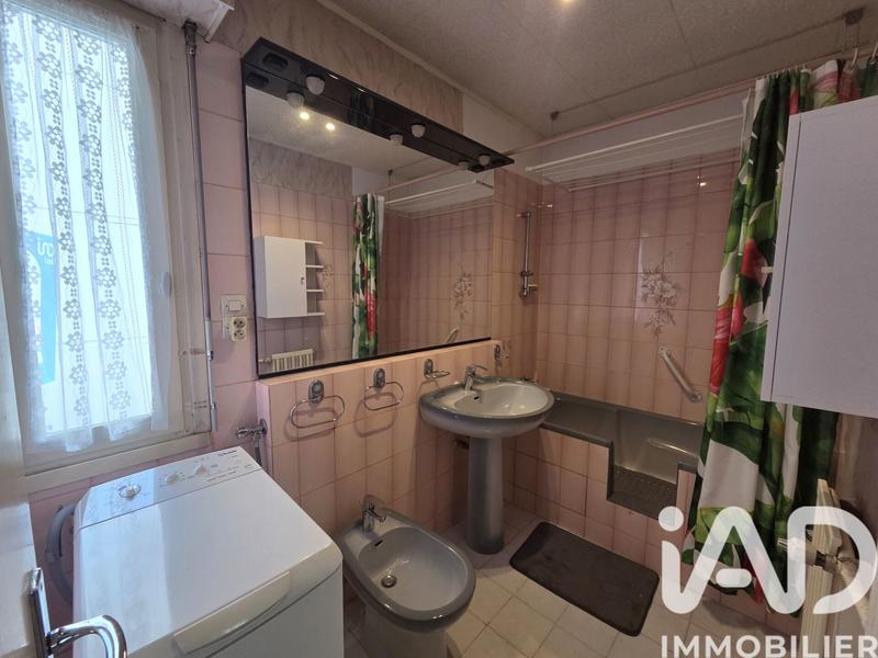 Appartement - 80 m² - 4 pièces