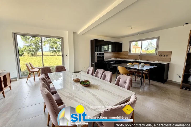 Maison - 100 m² - 5 pièces