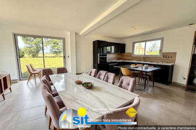 Maison - 100 m² - 5 pièces