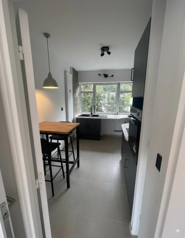 Appartement - 85 m² - 4 pièces