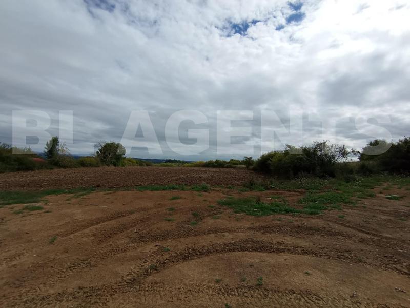 Terrain constructible - 1 480 m²