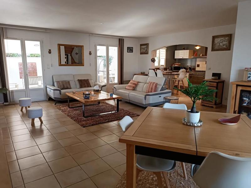 Maison - 150 m² - 7 pièces