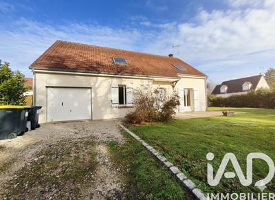 Maison - 140 m² - 7 pièces