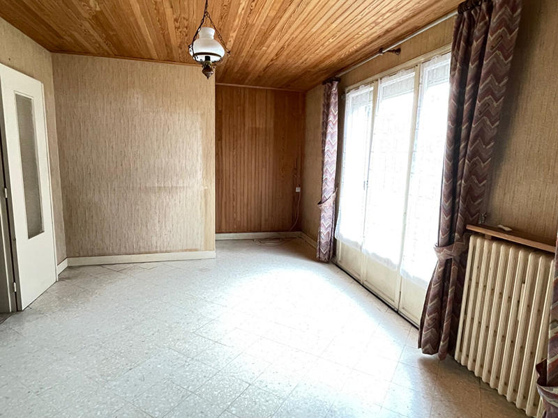 Maison - 80 m² - 5 pièces