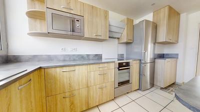 Appartement - 80 m² - 3 pièces