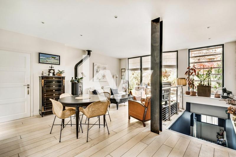 Maison - 195 m² - 6 pièces