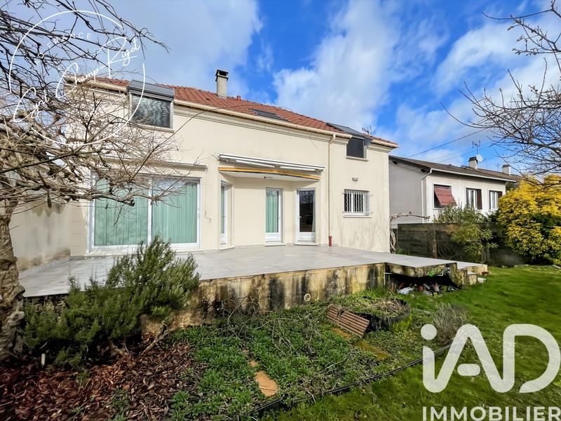 Maison - 155 m² - 6 pièces