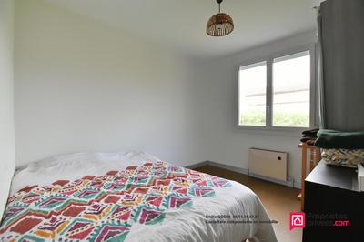 Maison - 83 m² - 5 pièces