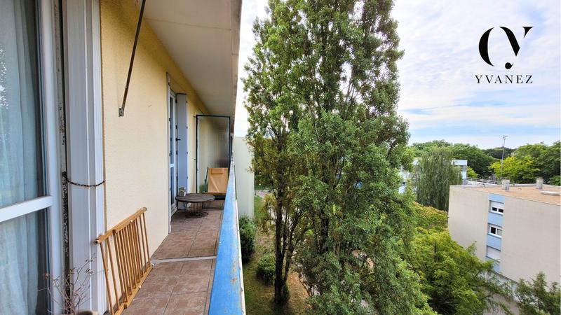 Appartement - 72 m² - 4 pièces