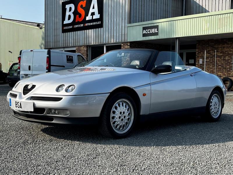 Alfa Romeo Spider 2.0 T.Spark 150ch