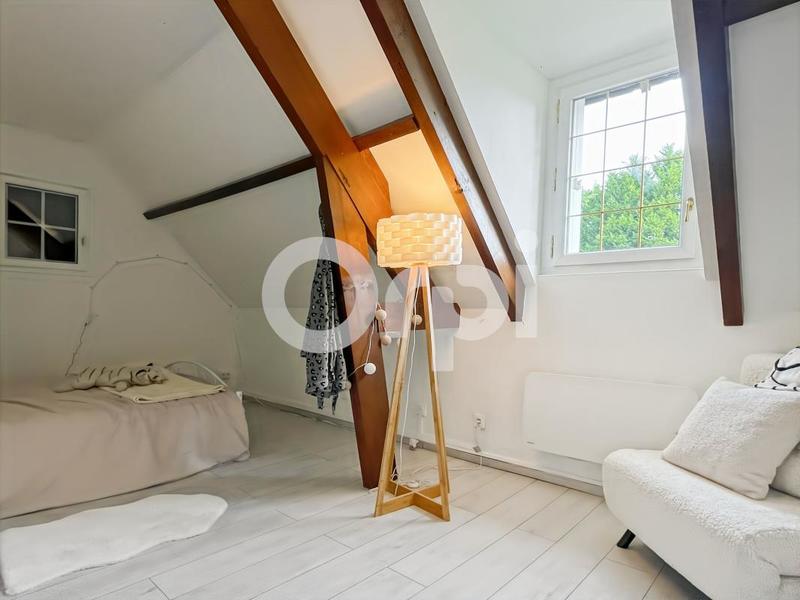 Maison - 163 m² - 7 pièces