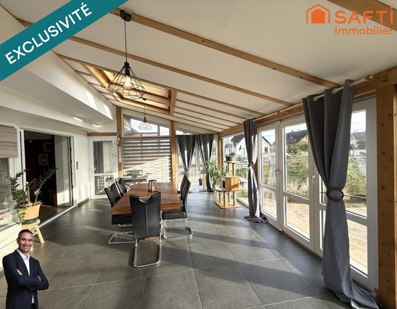 Maison - 200 m² - 7 pièces