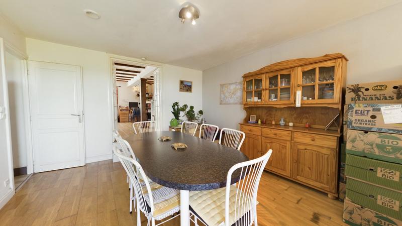 Maison - 139 m² - 5 pièces