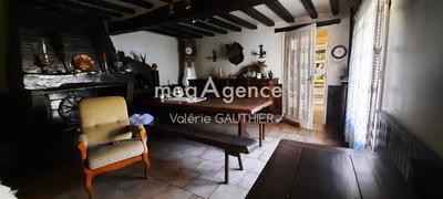 Maison de village - 102 m² - 4 pièces