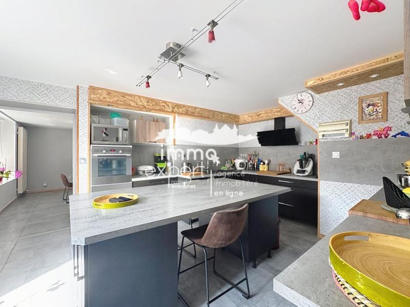 Maison - 168 m² - 6 pièces