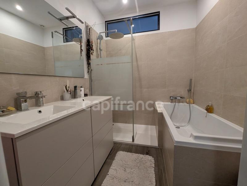 Maison - 151 m² - 5 pièces