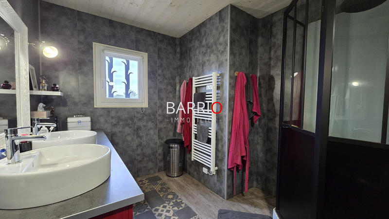 Villa - 170 m² - 7 pièces