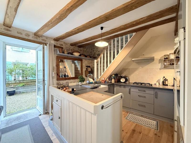 Maison en pierre - 110 m² - 4 pièces