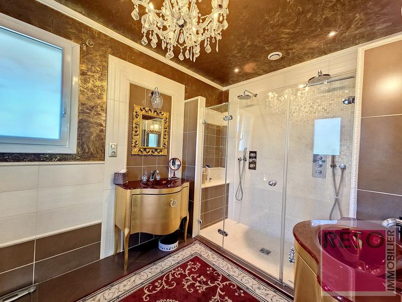 Villa - 274 m² - 7 pièces