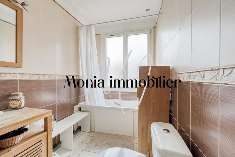 Pavillon - 120 m² - 5 pièces