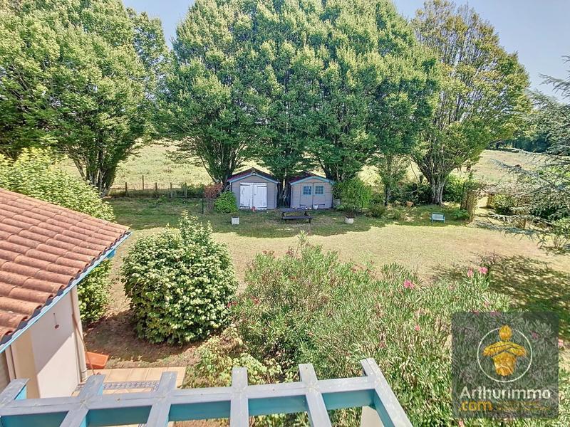 Maison - 199 m² - 6 pièces