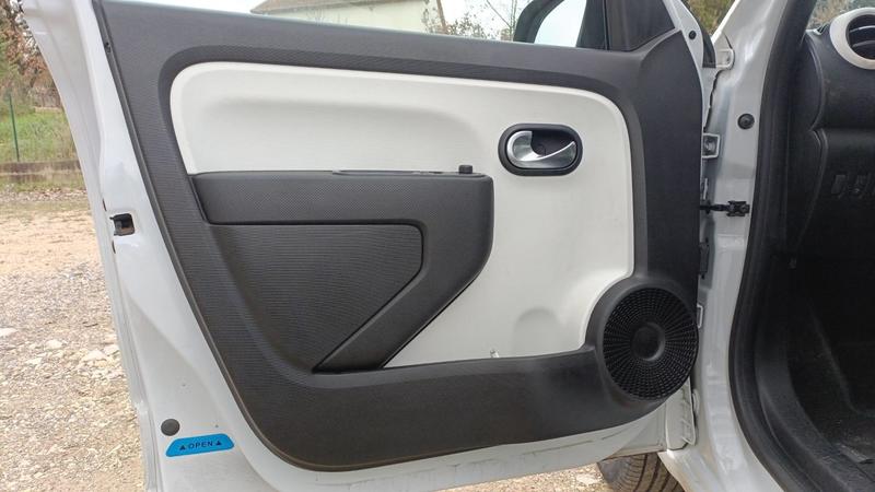 Renault Twingo Ze 81 Zen - Entretien constructeur