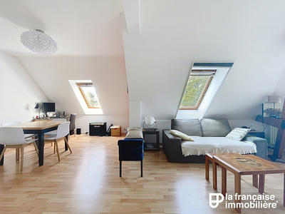 Appartement - 81 m² - 4 pièces