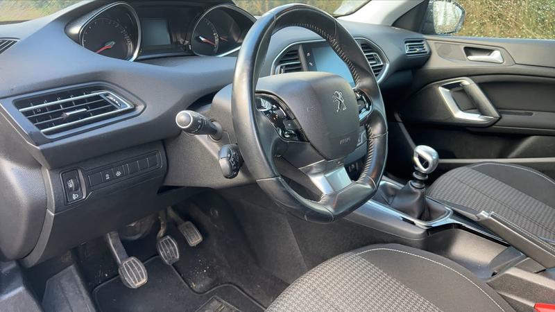 Peugeot 308 Sw 1.5 BlueHDi 130 Active Business