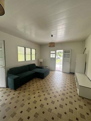 Maison - 97 m² - 4 pièces