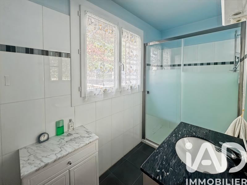 Maison - 190 m² - 8 pièces