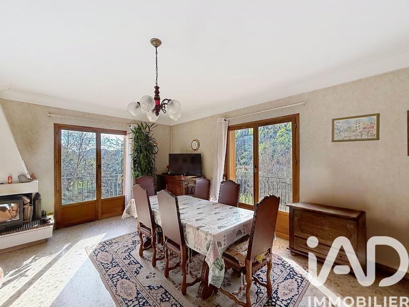 Appartement - 106 m² - 4 pièces