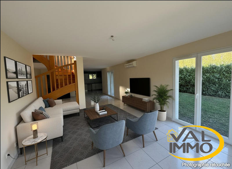 Maison - 140 m² - 6 pièces