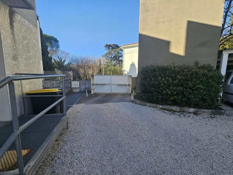 Appartement - 92 m² - 4 pièces