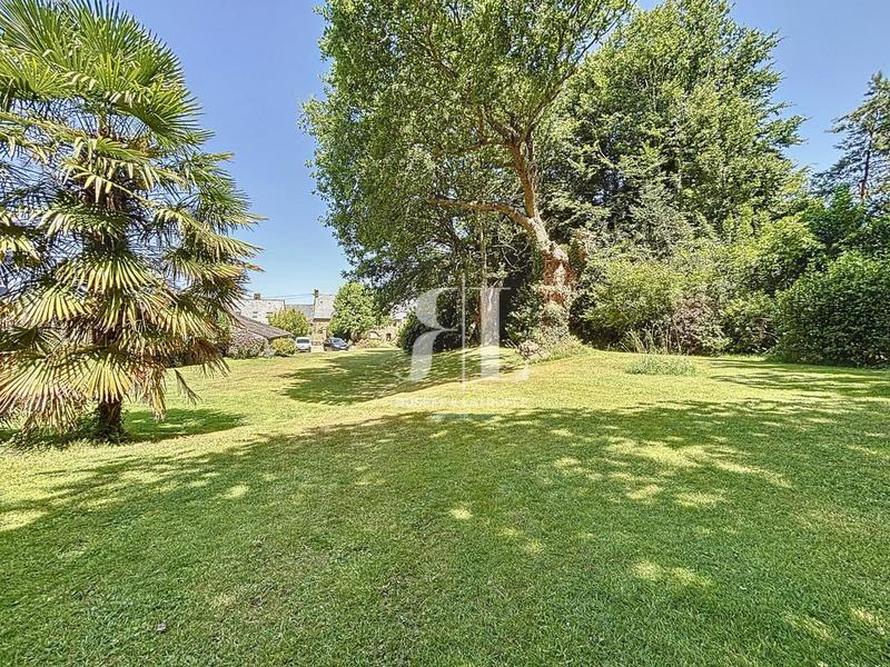 Longère - 298 m² - 5 pièces