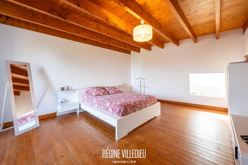 Maison en pierre - 110 m² - 6 pièces