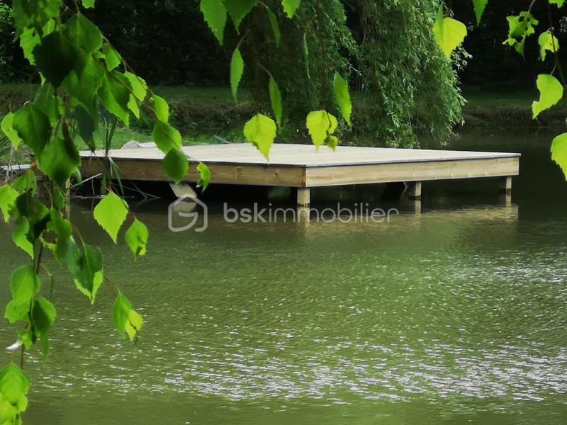 Pavillon - 164 m² - 7 pièces