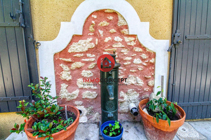 Maison ancienne - 205 m² - 9 pièces