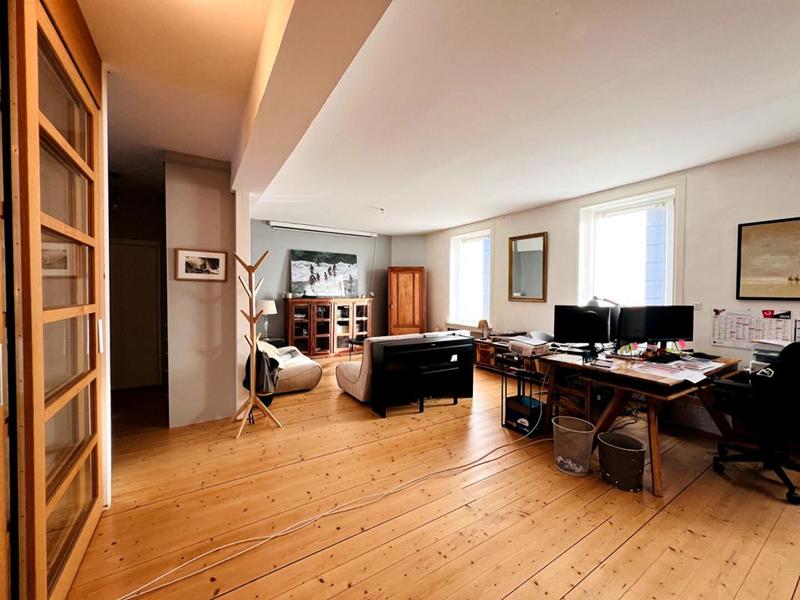 Maison - 175 m² - 8 pièces