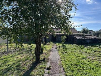 Maison - 180 m² - 5 pièces