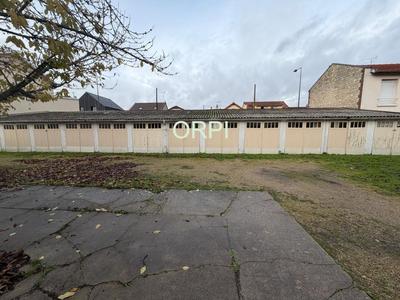 Maison - 221 m² - 5 pièces