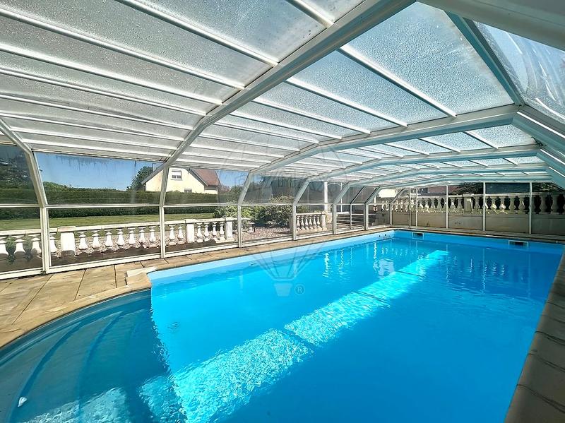 Propriété - 102 m² - 5 pièces