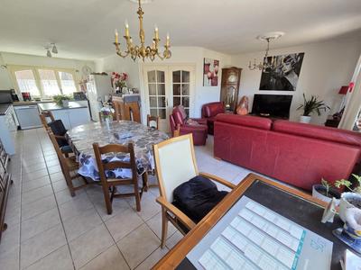 Pavillon - 110 m² - 5 pièces