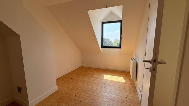 Maison - 350 m² - 21 pièces