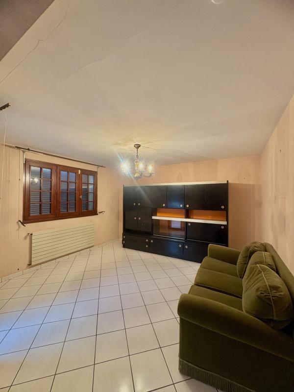 Maison - 143 m² - 6 pièces