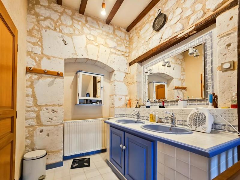 Maison ancienne - 180 m² - 6 pièces