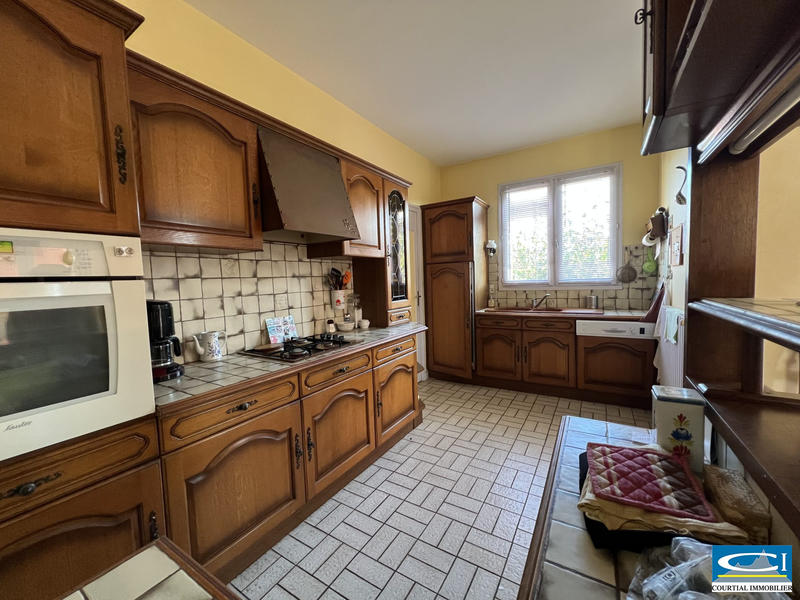 Maison traditionnelle - 154 m² - 5 pièces