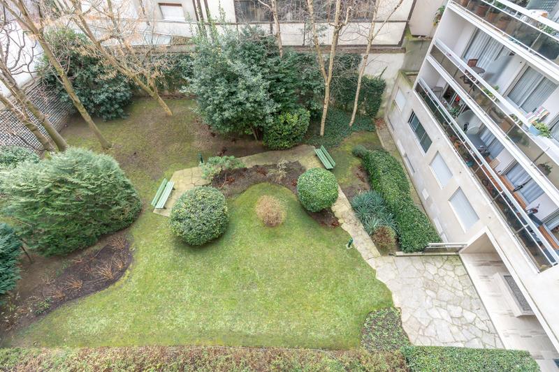 Appartement - 125 m² - 5 pièces